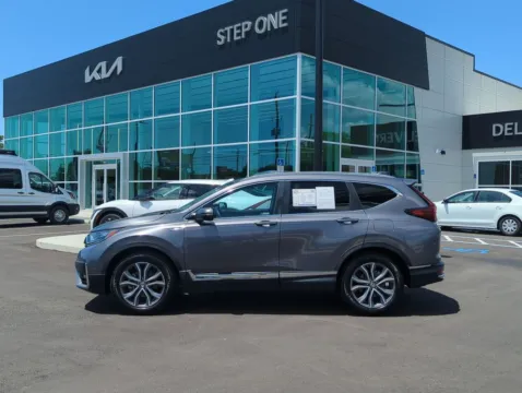 More photos of 2022 Honda CR-V Hybrid Touring at Step One Kia Fort Walton Beach, FL