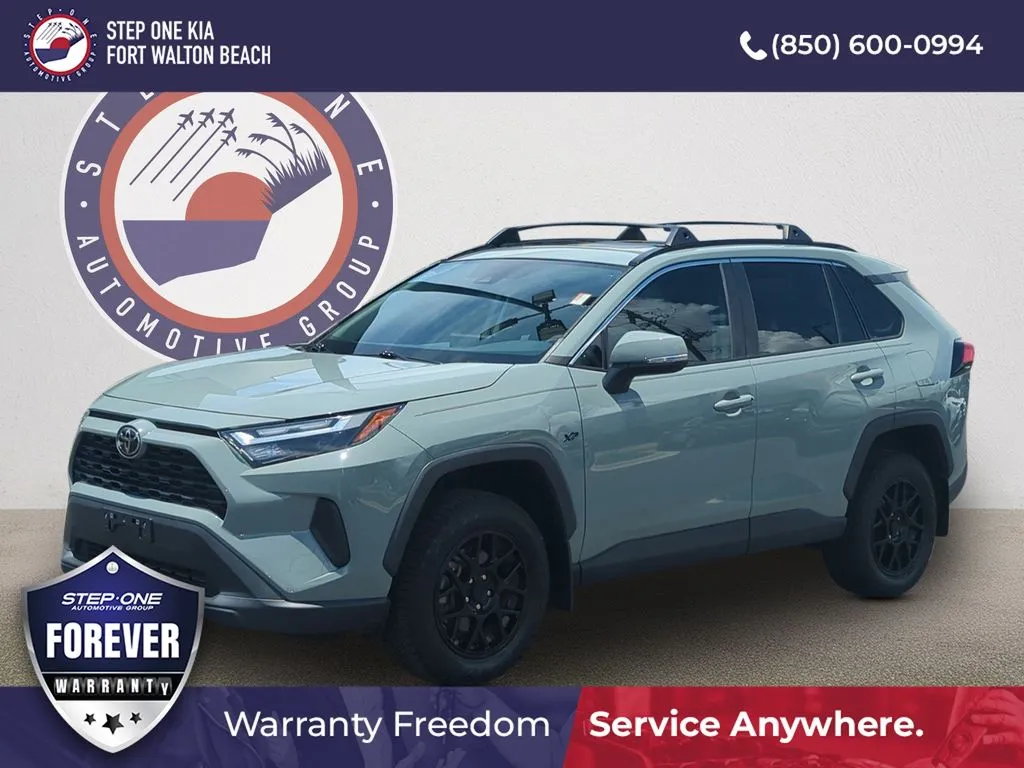 2023 Toyota RAV4 XLE