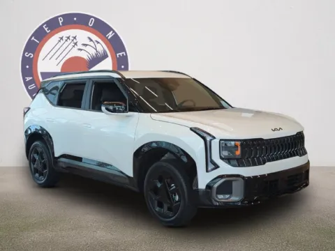 Photos of 2027 Kia Seltos X-Line S for sale in Fort Walton Beach, FL at Step One Kia Fort Walton Beach