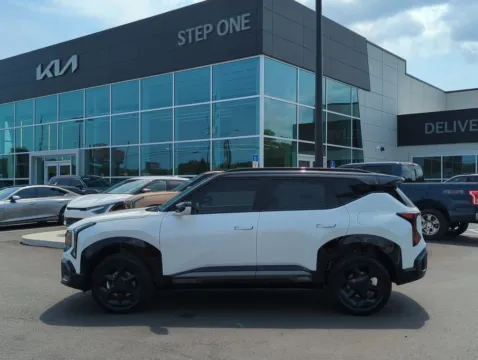 More photos of 2027 Kia Seltos X-Line S at Step One Kia Fort Walton Beach, FL