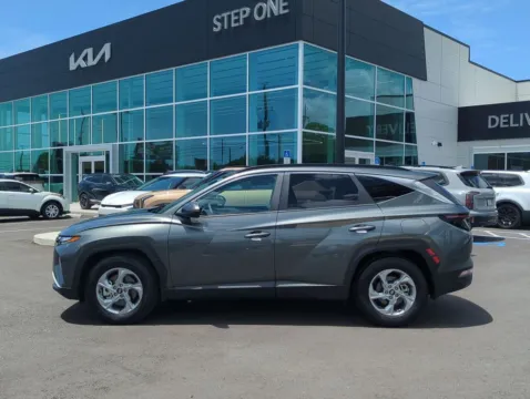 More photos of 2022 Hyundai Tucson SEL at Step One Kia Fort Walton Beach, FL