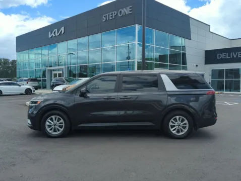 More photos of 2024 Kia Carnival LX at Step One Kia Fort Walton Beach, FL
