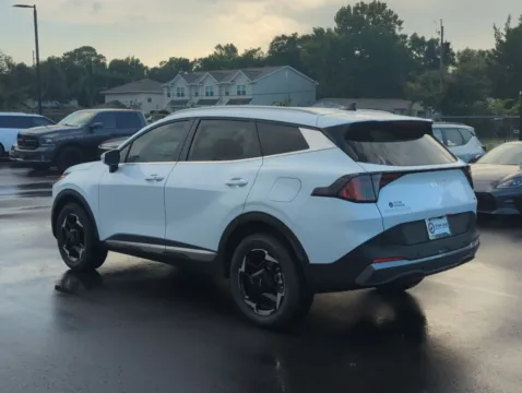 More photos of 2027 Kia Sportage Hybrid EX at Step One Kia Fort Walton Beach, FL