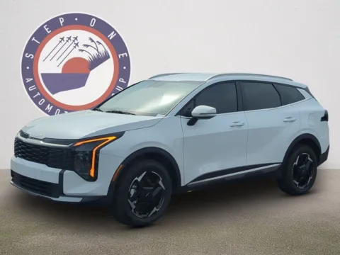 Photos of 2027 Kia Sportage Hybrid EX for sale in Fort Walton Beach, FL at Step One Kia Fort Walton Beach