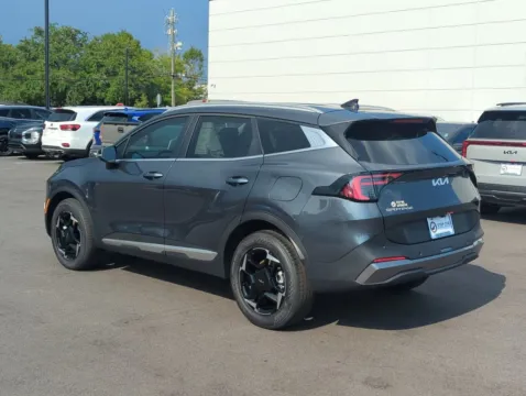 More photos of 2027 Kia Sportage Hybrid EX at Step One Kia Fort Walton Beach, FL
