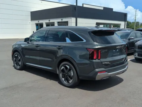 More photos of 2025 Kia Sorento Hybrid EX at Step One Kia Fort Walton Beach, FL