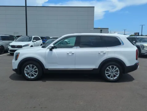 More photos of 2022 Kia Telluride LX at Step One Kia Fort Walton Beach, FL