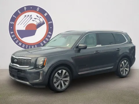 Photos of 2021 Kia Telluride EX for sale in Fort Walton Beach, FL at Step One Kia Fort Walton Beach