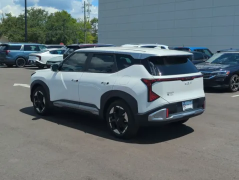 More photos of 2027 Kia Seltos S at Step One Kia Fort Walton Beach, FL