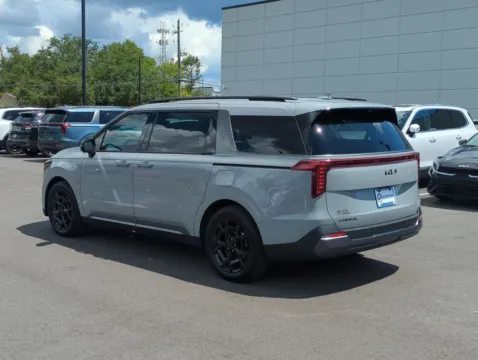 More photos of 2027 Kia Carnival SX Prestige at Step One Kia Fort Walton Beach, FL