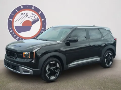 Photos of 2027 Kia Seltos EX for sale in Fort Walton Beach, FL at Step One Kia Fort Walton Beach