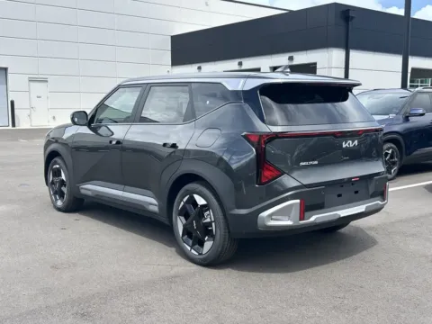More photos of 2027 Kia Seltos S at Step One Kia Fort Walton Beach, FL
