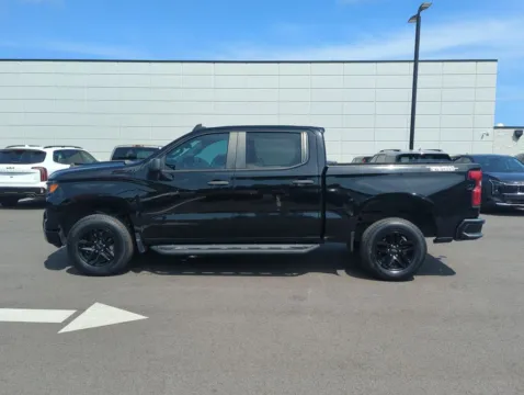 More photos of 2023 Chevrolet Silverado 1500 Custom Trail Boss at Step One Kia Fort Walton Beach, FL