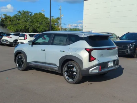 More photos of 2027 Kia Seltos S at Step One Kia Fort Walton Beach, FL