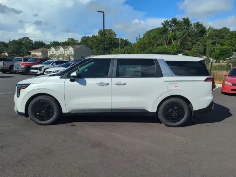 More photos of 2027 Kia Carnival LX at Step One Kia Fort Walton Beach, FL