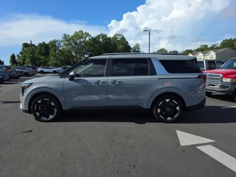 More photos of 2027 Kia Carnival EX at Step One Kia Fort Walton Beach, FL