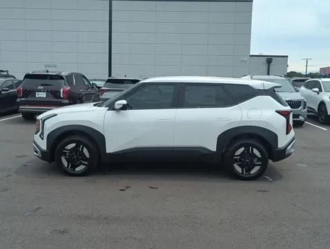 More photos of 2027 Kia Seltos LX at Step One Kia Fort Walton Beach, FL