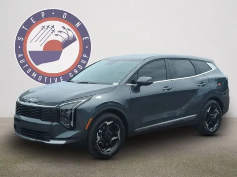 Photos of 2027 Kia Sportage Hybrid EX for sale in Fort Walton Beach, FL at Step One Kia Fort Walton Beach