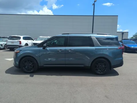 More photos of 2027 Kia Carnival Hybrid SX Prestige at Step One Kia Fort Walton Beach, FL