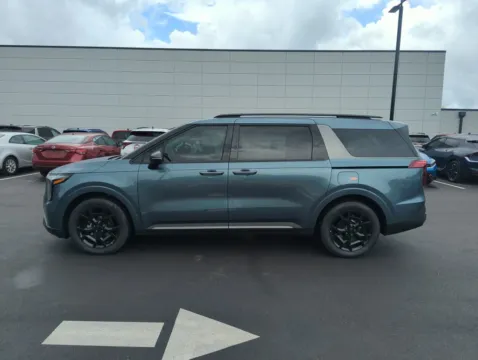 More photos of 2027 Kia Carnival Hybrid SX at Step One Kia Fort Walton Beach, FL