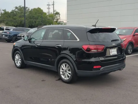 More photos of 2020 Kia Sorento LX at Step One Kia Fort Walton Beach, FL