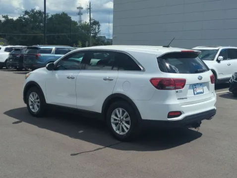 More photos of 2019 Kia Sorento LX at Step One Kia Fort Walton Beach, FL