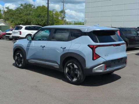 More photos of 2027 Kia Seltos EX at Step One Kia Fort Walton Beach, FL
