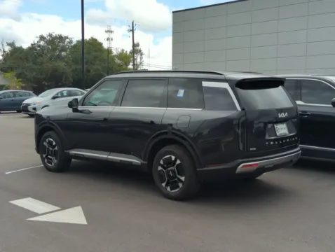 More photos of 2027 Kia Telluride Hybrid EX at Step One Kia Fort Walton Beach, FL