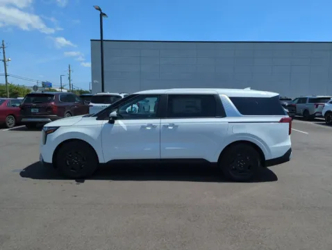 More photos of 2027 Kia Carnival LX at Step One Kia Fort Walton Beach, FL