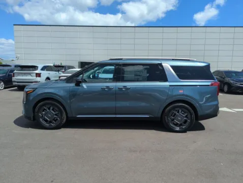 More photos of 2027 Kia Carnival Hybrid SX at Step One Kia Fort Walton Beach, FL