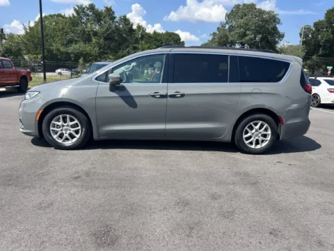 More photos of 2022 Chrysler Pacifica Touring L at Step One Kia Fort Walton Beach, FL