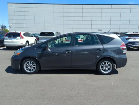 More photos of 2017 Toyota Prius v Two at Step One Kia Fort Walton Beach, FL
