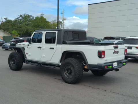 More photos of 2020 Jeep Gladiator Rubicon at Step One Kia Fort Walton Beach, FL