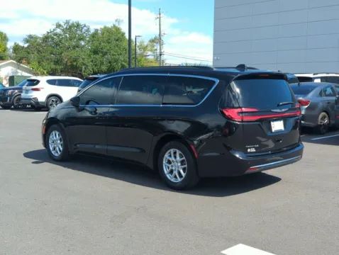 More photos of 2022 Chrysler Pacifica Touring L at Step One Kia Fort Walton Beach, FL