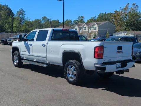More photos of 2019 GMC Sierra 3500 HD Denali at Step One Kia Fort Walton Beach, FL