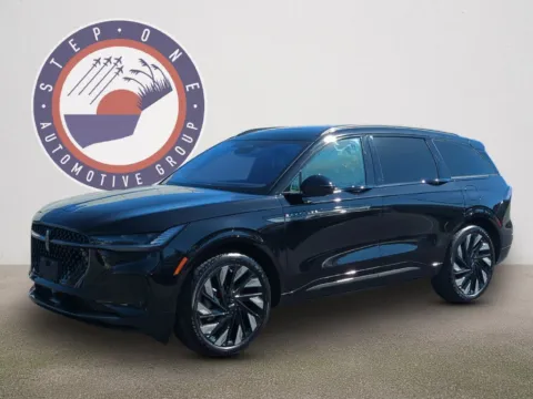 Photos of 2025 Lincoln Nautilus Reserve for sale in Fort Walton Beach, FL at Step One Kia Fort Walton Beach