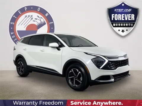 White 2025 Kia Sportage Hybrid LX for sale in Fort Walton Beach, FL