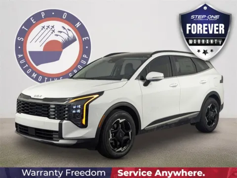 White 2026 Kia Sportage EX for sale in Fort Walton Beach, FL