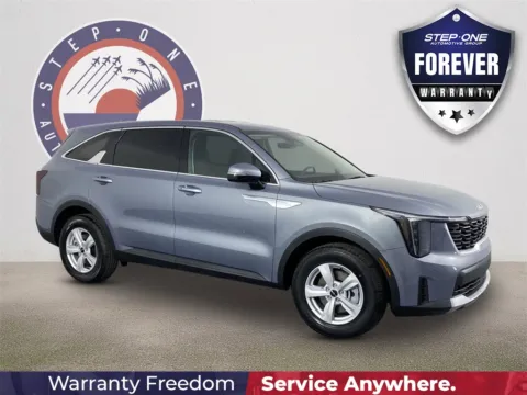 Silver 2025 Kia Sorento LX for sale in Fort Walton Beach, FL