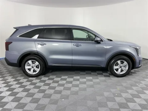 More photos of 2025 Kia Sorento LX at Step One Kia Fort Walton Beach, FL
