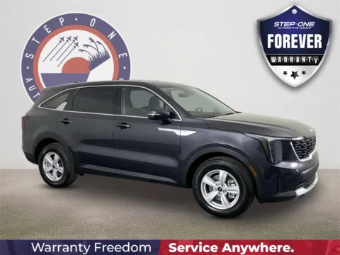 Gray 2025 Kia Sorento LX for sale in Fort Walton Beach, FL