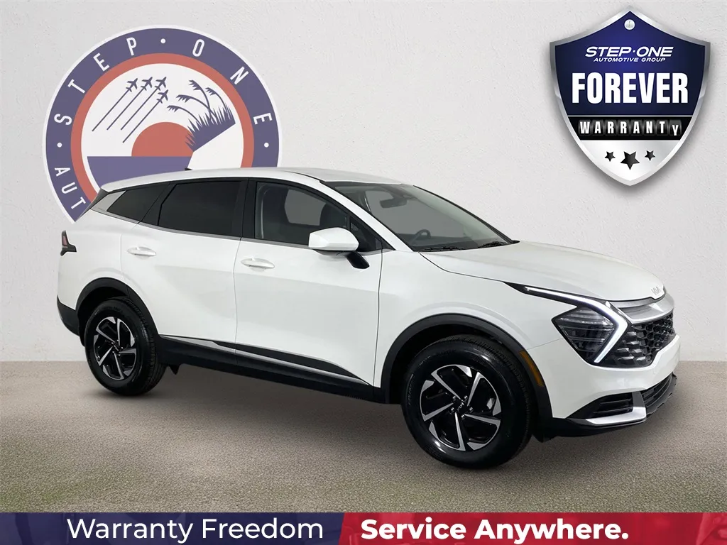 White 2025 Kia Sportage Hybrid LX for sale in Fort Walton Beach, FL