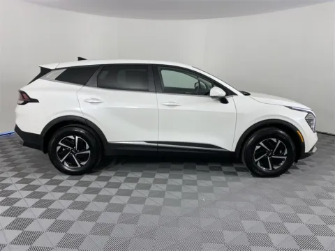 More photos of 2025 Kia Sportage Hybrid LX at Step One Kia Fort Walton Beach, FL