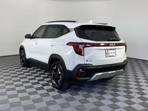 More photos of 2025 Kia Seltos EX at Step One Kia Fort Walton Beach, FL