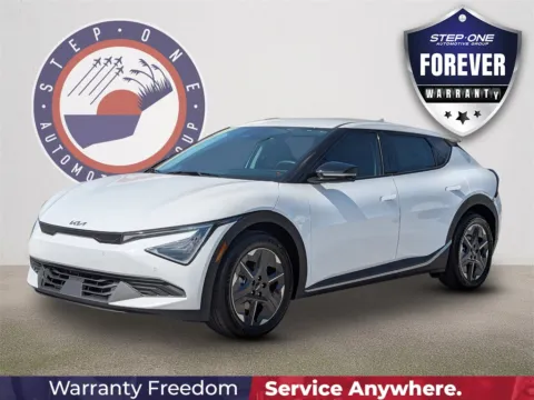 White 2025 Kia EV6 Light for sale in Fort Walton Beach, FL