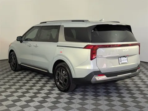 More photos of 2026 Kia Carnival Hybrid SX at Step One Kia Fort Walton Beach, FL