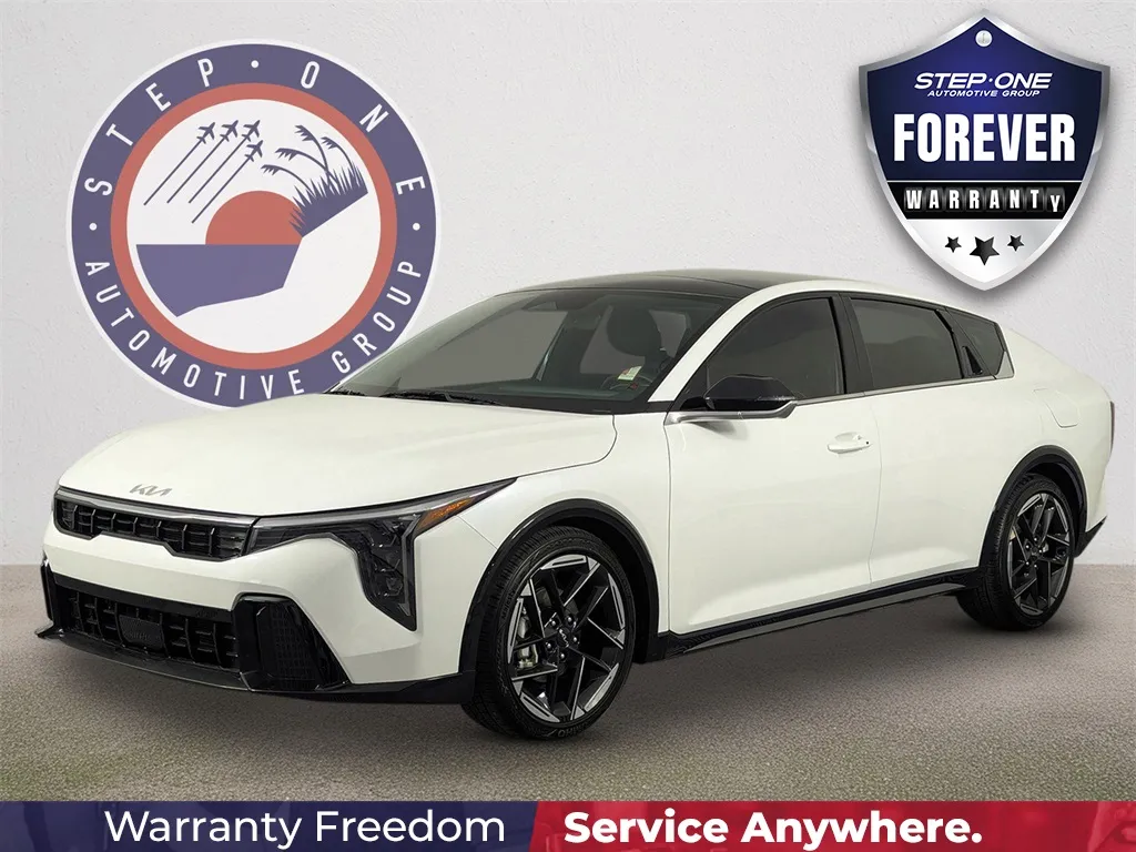 White 2025 Kia K4 GT-Line for sale in Fort Walton Beach, FL