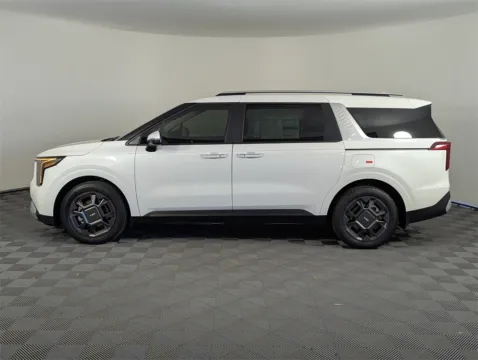 More photos of 2026 Kia Carnival Hybrid EX at Step One Kia Fort Walton Beach, FL