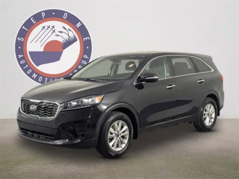 Photos of 2020 Kia Sorento L for sale in Fort Walton Beach, FL at Step One Kia Fort Walton Beach
