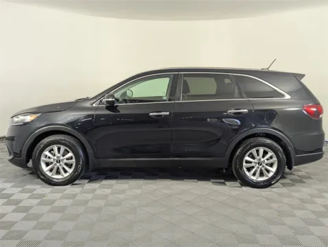 More photos of 2020 Kia Sorento L at Step One Kia Fort Walton Beach, FL